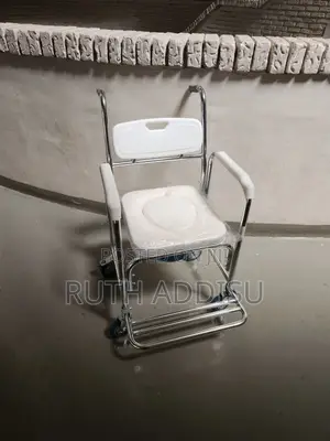 Commode Wheelchair輕易toilet Wheelchair之後poty Wheelchair痛苦commode New