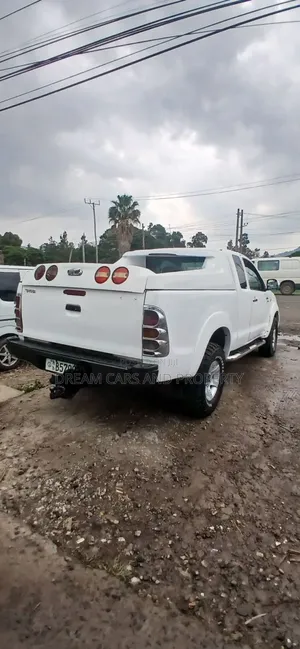 Toyota Hilux 2.5 D-4D SRX 2007 White