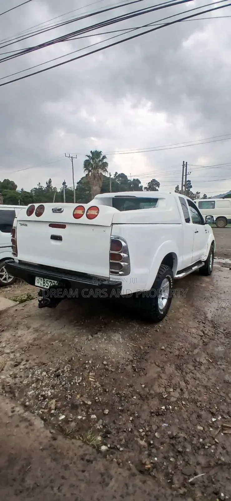 Toyota Hilux 2.5 D-4D SRX 2007 White