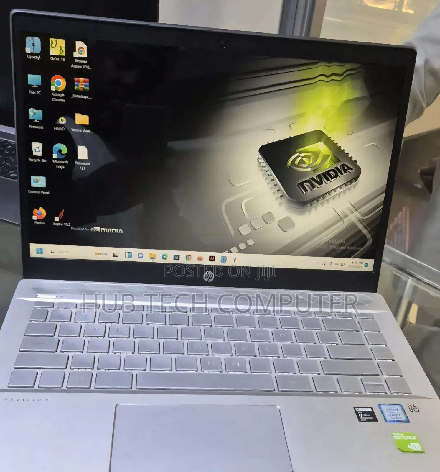 New Laptop HP Pavilion 13 16GB Intel Core I7 SSD 512GB