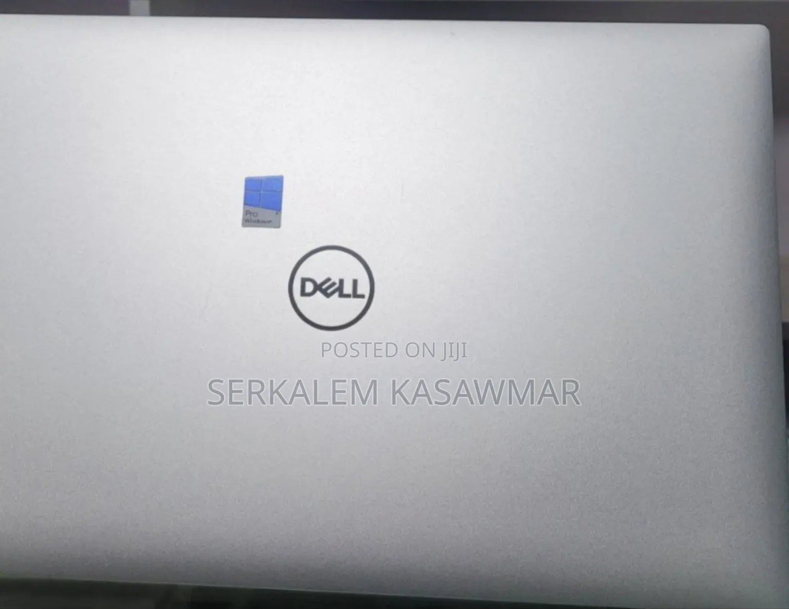 New Laptop Dell Precision 15 3520 16GB Intel Core i7 SSD 512GB