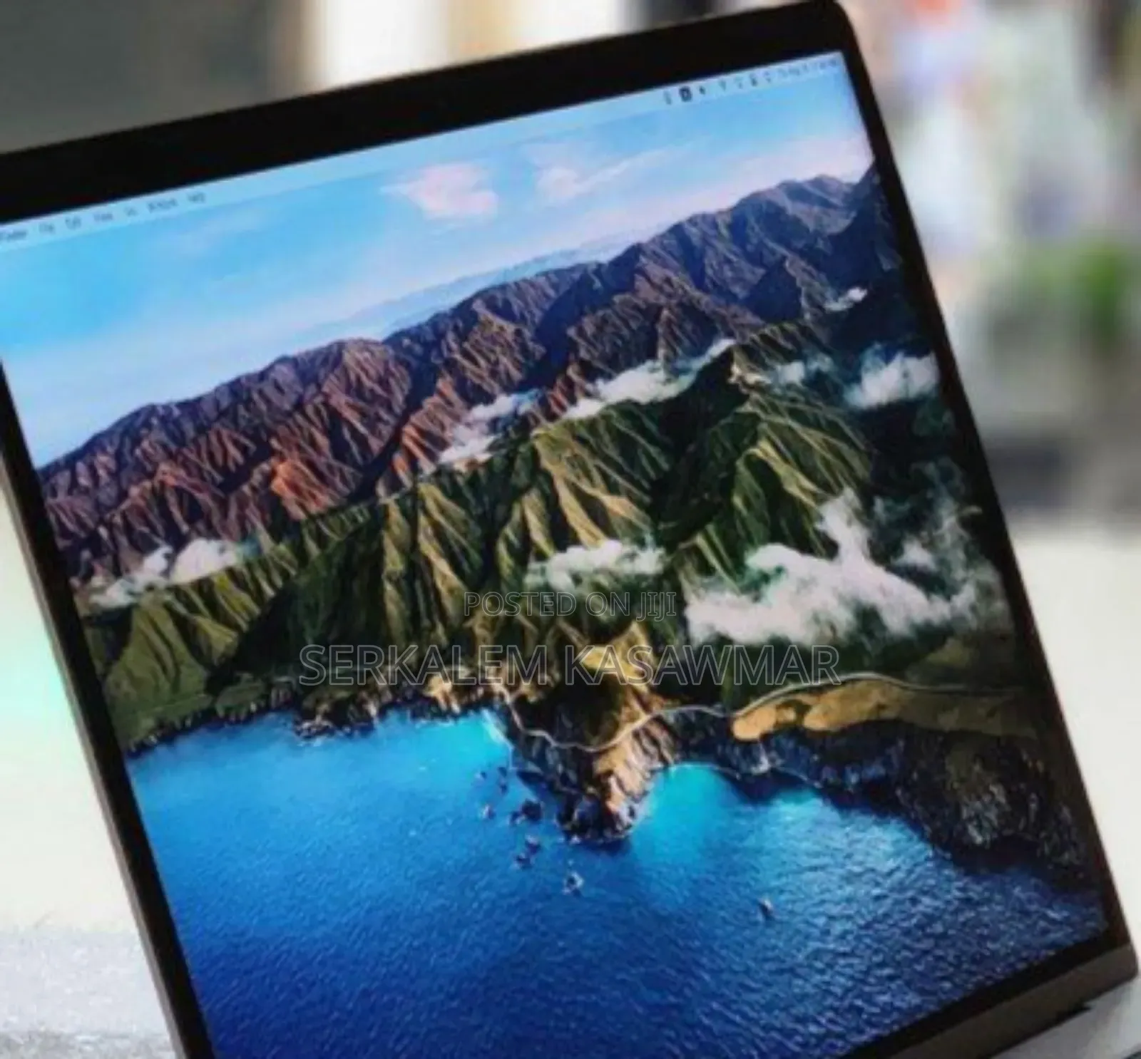 New Laptop Apple MacBook Pro 2017 16GB Intel Core I7 SSD 512GB