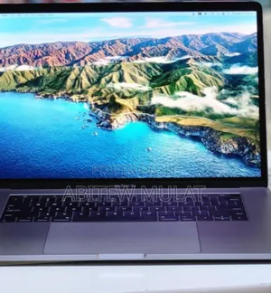 New Laptop Apple MacBook Pro 2017 16GB Intel Core I7 SSD 512GB
