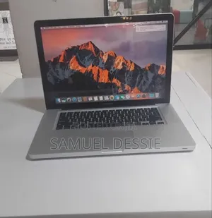 Laptop Apple MacBook Pro 2011 4GB Intel Core I7 SSD 512GB