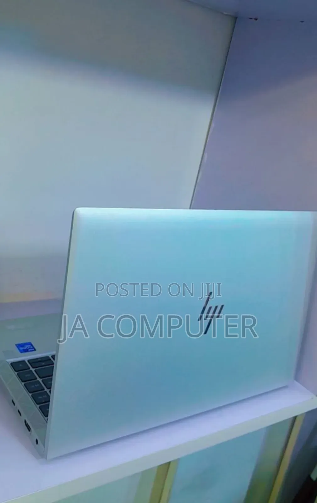 New Laptop HP EliteBook 840 G8 16GB Intel Core I7 SSD 512GB