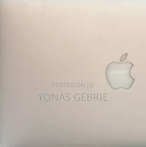 New Laptop Apple MacBook Air 2015 4GB Intel Core I7 SSD 512GB