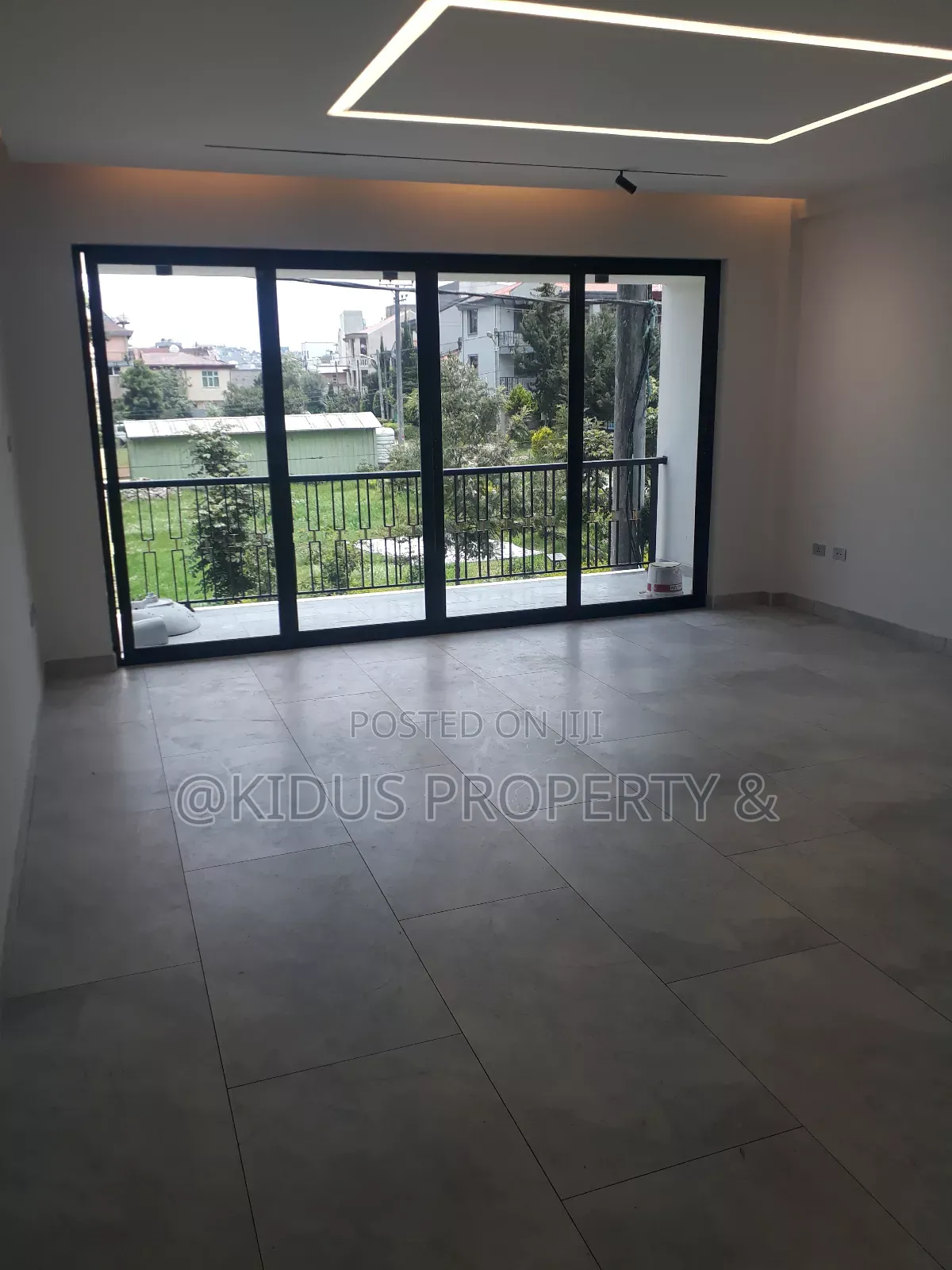 3bdrm Apartment in Lebu, Nifas Silk-Lafto for rent