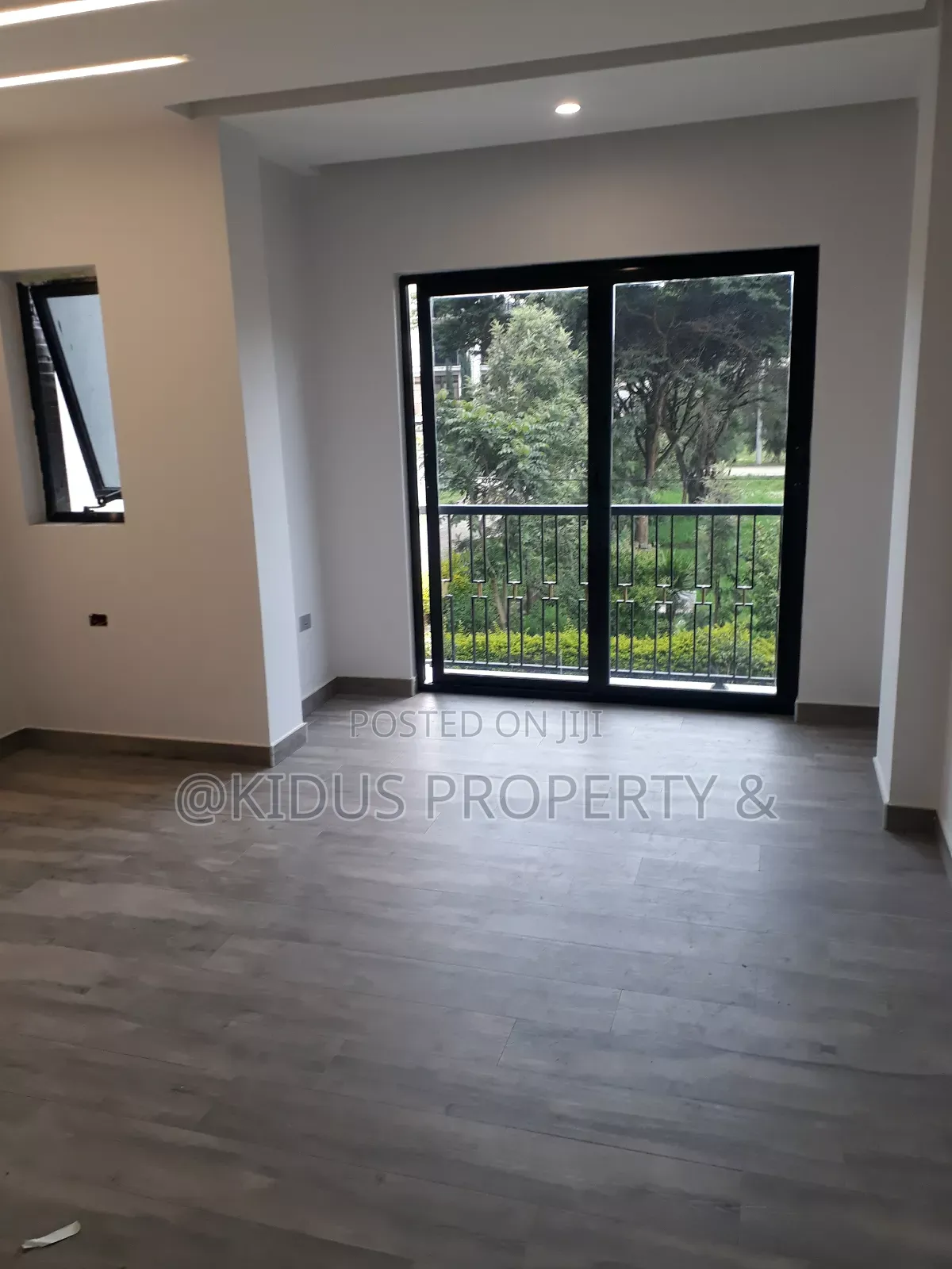 3bdrm Apartment in Lebu, Nifas Silk-Lafto for rent