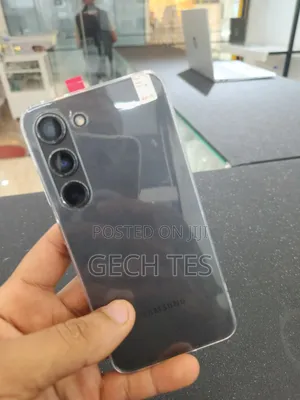 Photo - New Samsung Galaxy S23 128 GB Black