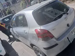 Toyota Yaris 1.0 VVT-i 2008 Silver