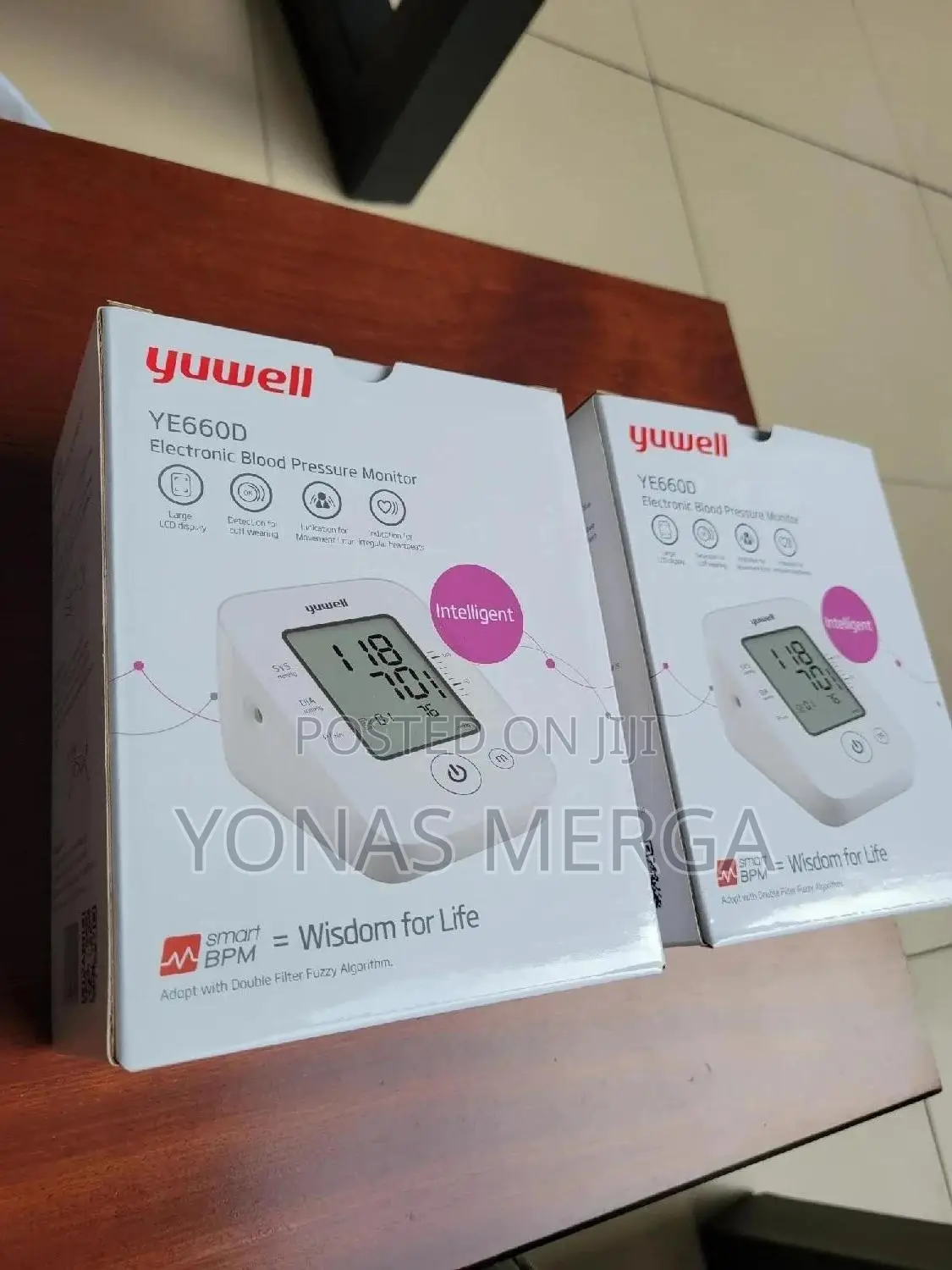 Bp Monitoring三typically Includes the Bp Monitor糰arm Cuff,癲aa Batteries