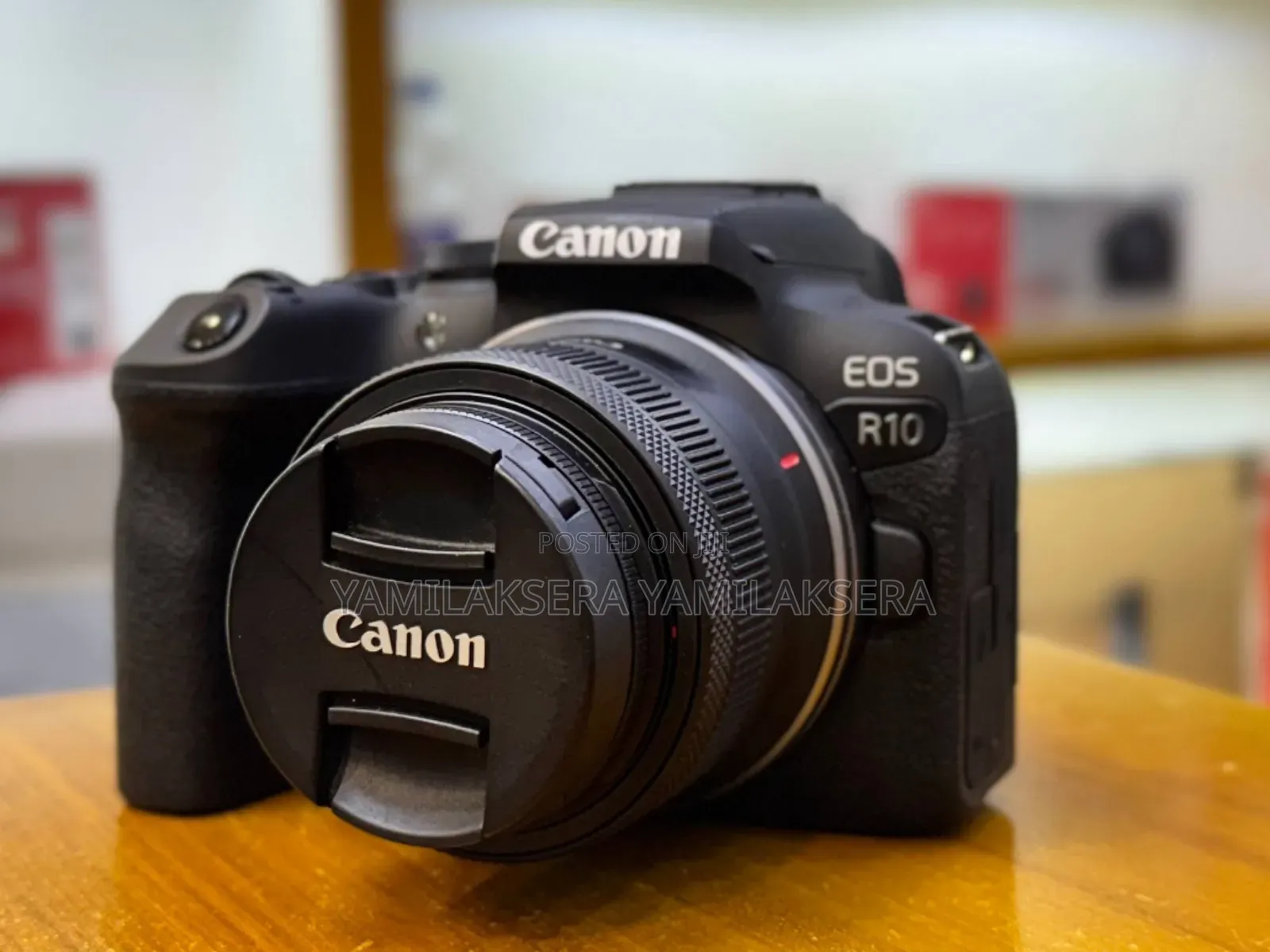 Canon Eos R10