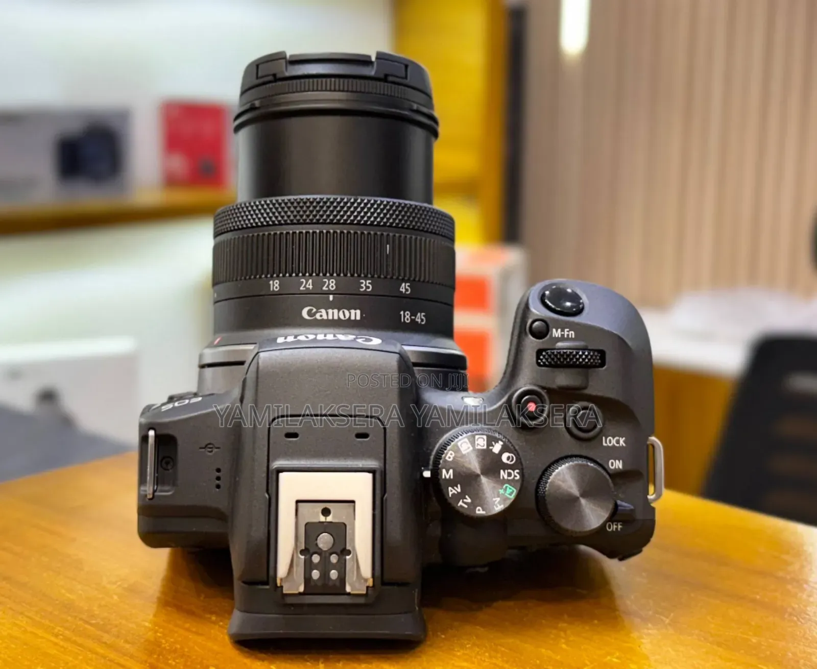 Canon Eos R10