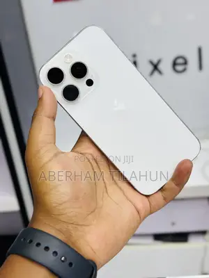 Photo - Apple iPhone 16 Pro 256 GB White