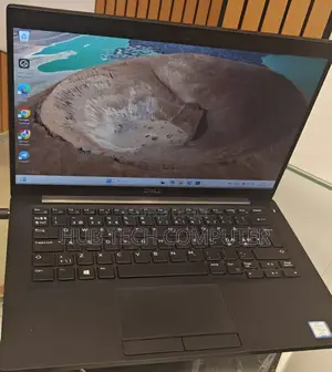 Photo - New Laptop Dell Latitude 7390 8GB Intel Core I5 SSD 256GB