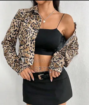 Tiger Printed Crop