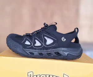 New Arrival 
 Rubber Sole Casual Shoes(ሸበጥ)
 Stock Product