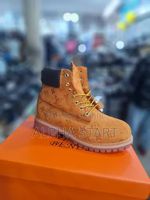 Photo -  New Arrival 
 Original Lv Timberland 
 Made in Usa 