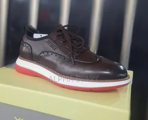 Photo -  New Arrival 
 Hter Casual Sneakers 
 Stock Product