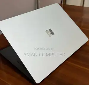 New Laptop Microsoft Surface 16GB Intel Core I7 SSD 512GB