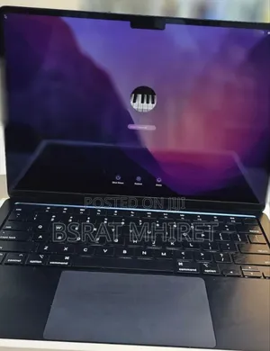 New Laptop Apple MacBook Air 2022 M2 8GB Apple M2 SSD 256GB