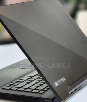 New Laptop Asus ROG Zephyrus G15 16GB Intel Core I7 SSD 512GB
