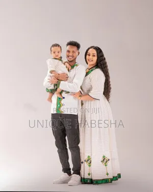 Photo - ሐበሻ ቀሚስ የቤተሰብ