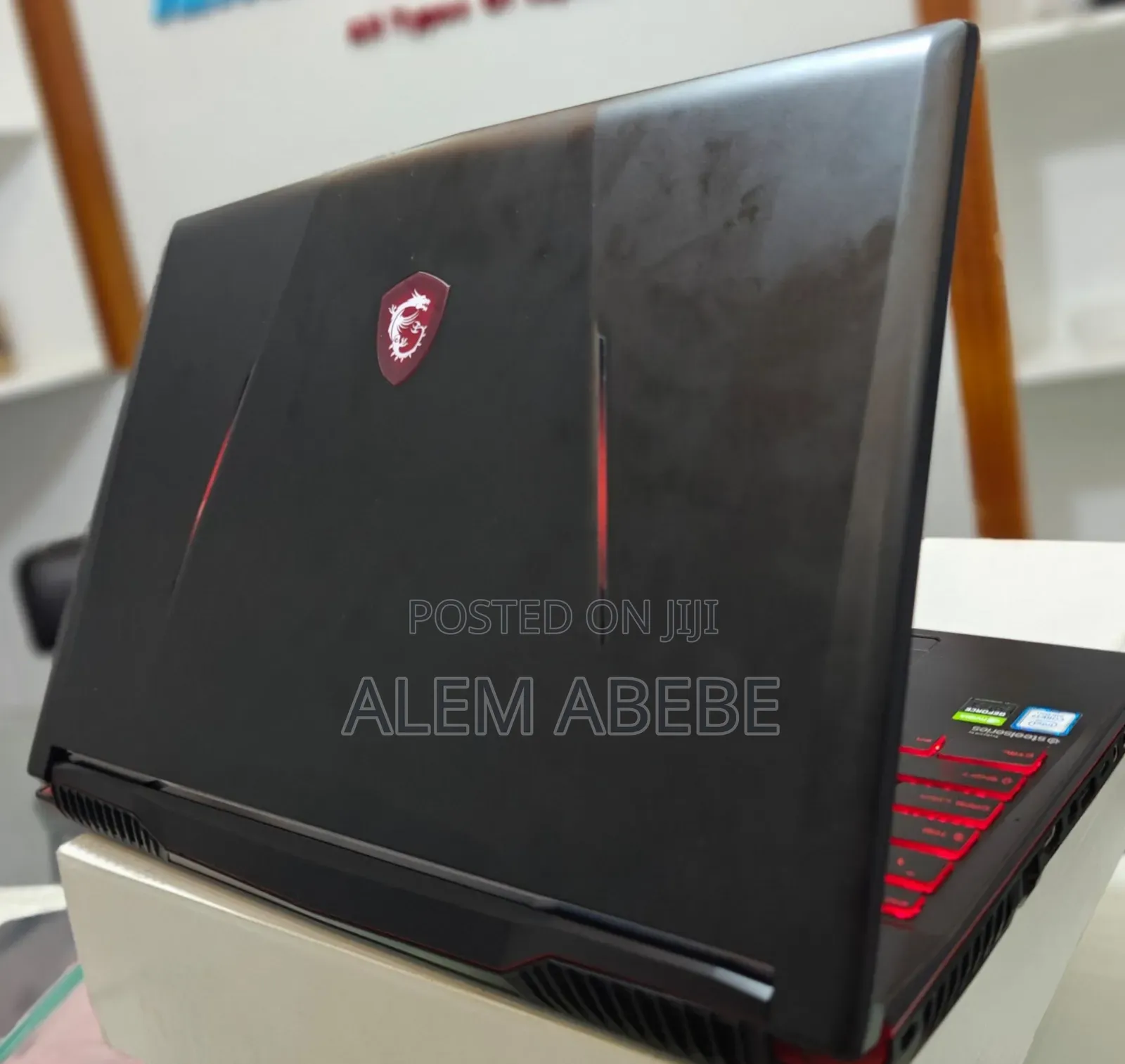 New Laptop MSI GL63 8RC 16GB Intel Core I7 SSD 128GB