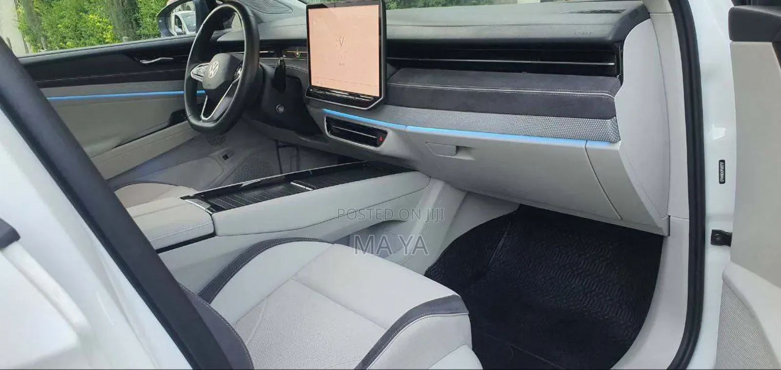 Volkswagen ID.7 2025 White