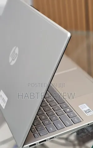 New Laptop HP EliteBook 840 G5 16GB Intel Core I7 SSD 512GB