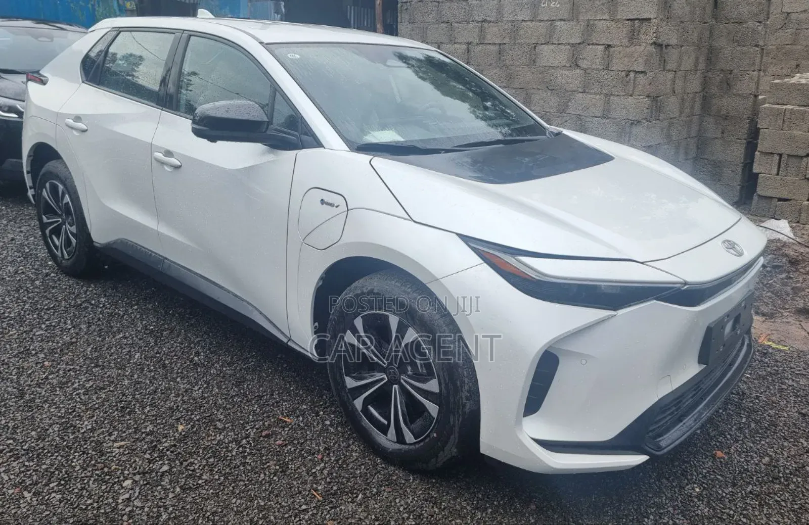 New Toyota bZ4X 2024 White