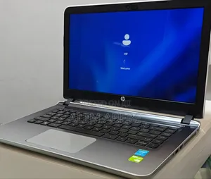 New Laptop HP Pavilion 14 8GB Intel Core I7 SSD 256GB