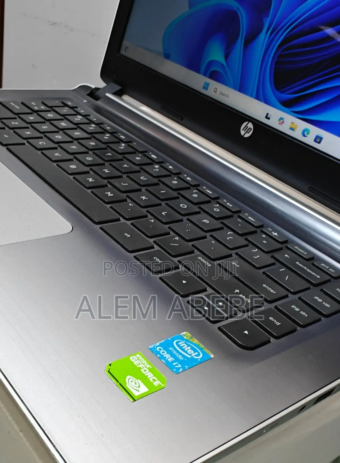 New Laptop HP Pavilion 14 8GB Intel Core I7 SSD 256GB