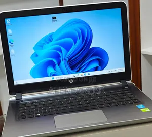 New Laptop HP Pavilion 14 8GB Intel Core I7 SSD 256GB