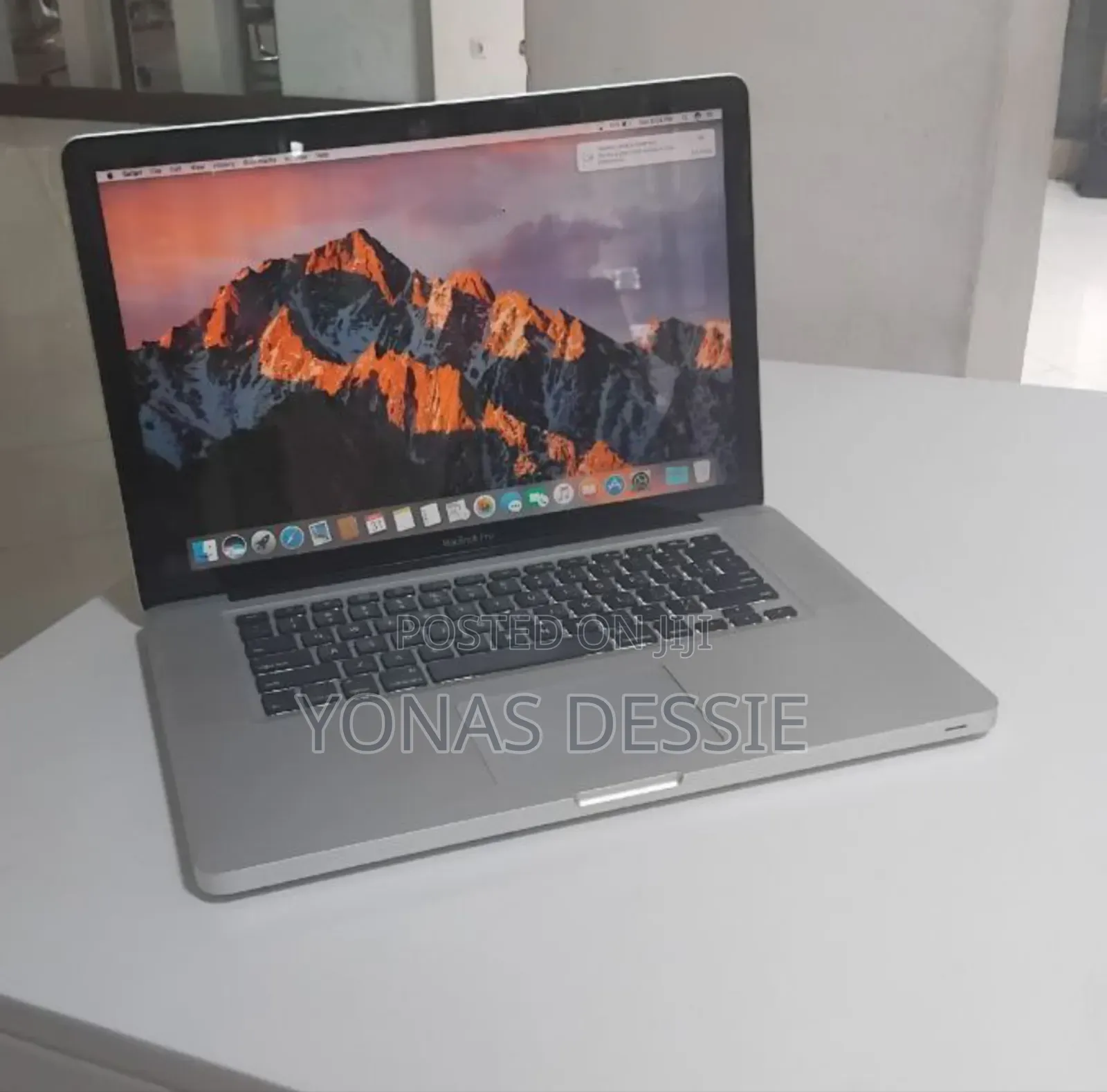 Laptop Apple MacBook Pro 2011 4GB Intel Core I7 SSD 512GB