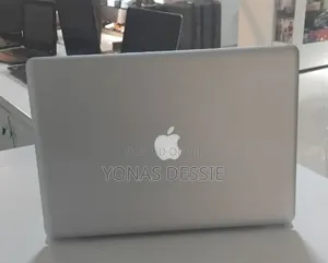 Laptop Apple MacBook Pro 2011 4GB Intel Core I7 SSD 512GB