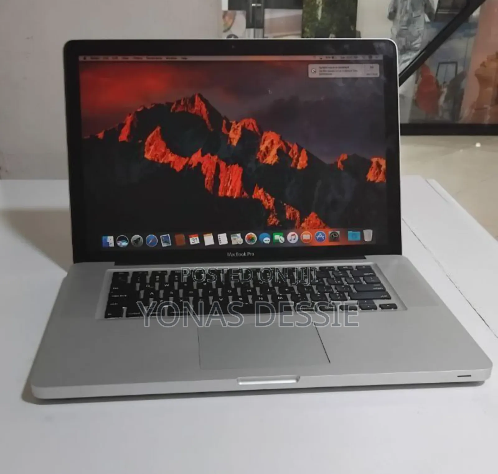 Laptop Apple MacBook Pro 2011 4GB Intel Core I7 SSD 512GB