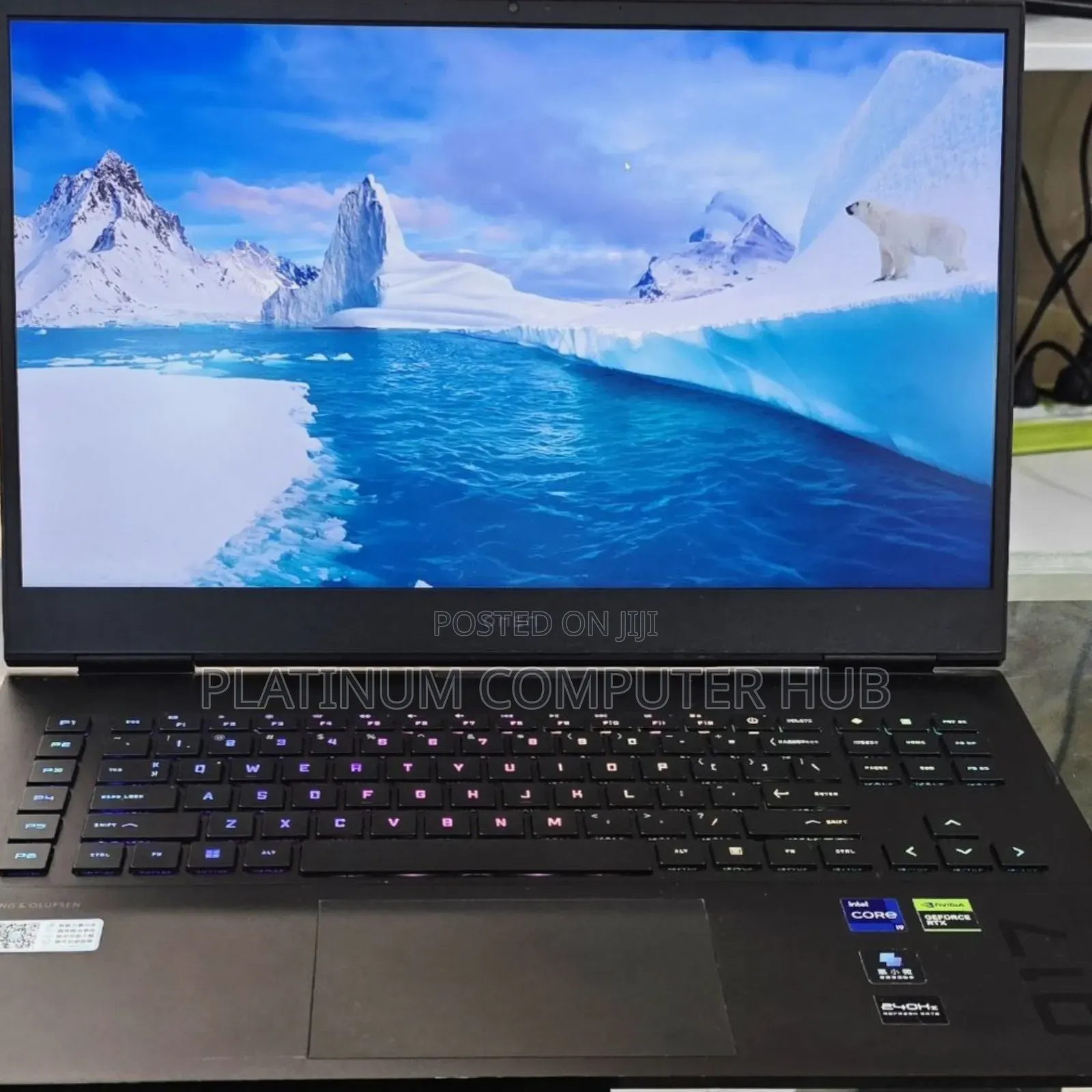 New Laptop HP Omen 17 16GB Intel Core I9 SSD 1T