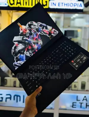 New Laptop MSI GP75 Leopard 16GB Intel Core I7 SSD 512GB