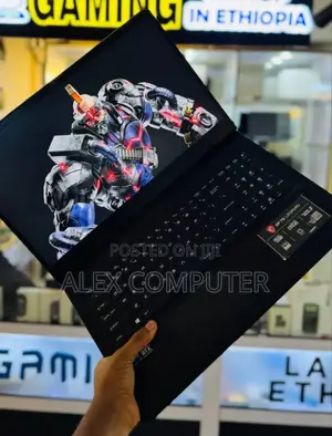 New Laptop MSI GP75 Leopard 16GB Intel Core I7 SSD 512GB