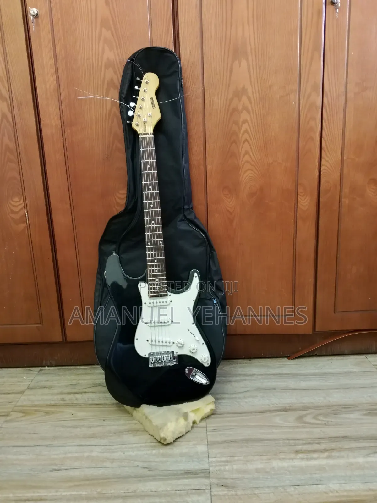 Yamaha Electric Guitar