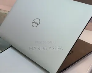 New Laptop Dell XPS 15 16GB Intel Core I7 SSD 512GB