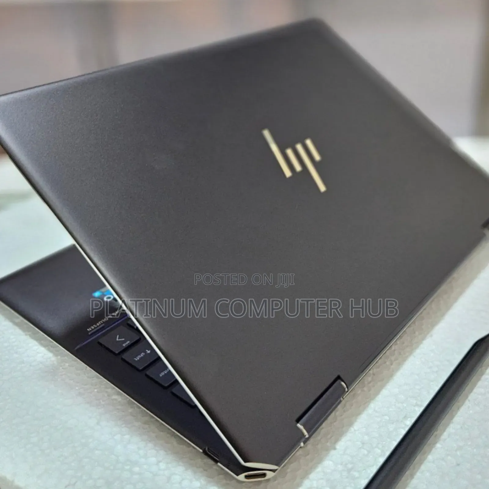 New Laptop HP Spectre X360 13 16GB Intel Core I7 SSD 1T