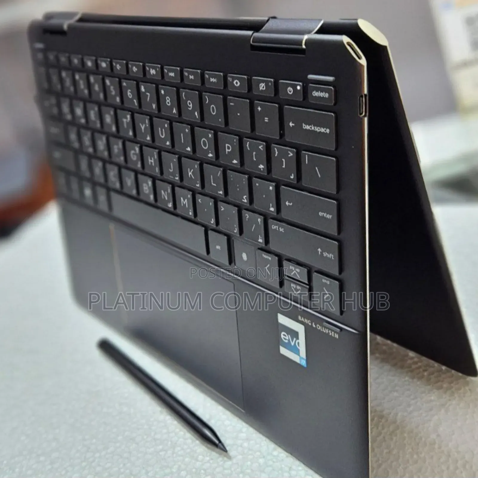 New Laptop HP Spectre X360 13 16GB Intel Core I7 SSD 1T