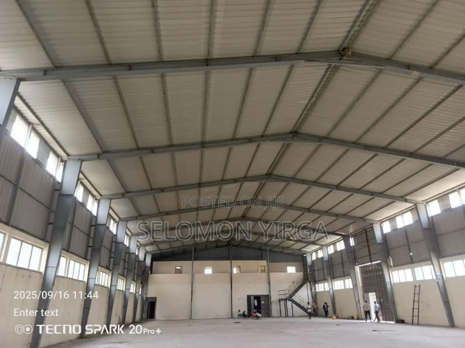 ለክራይ የቀረበ መጋዘን