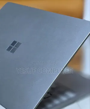 New Laptop HP Pavilion 15 8GB Intel Core I5 SSD 256GB