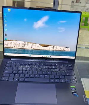 New Laptop Lenovo 32GB Intel Core I7 SSD 1T