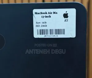 New Laptop Apple MacBook Air 2025 M4 13-Inch 16GB Apple M4 SSD 256GB