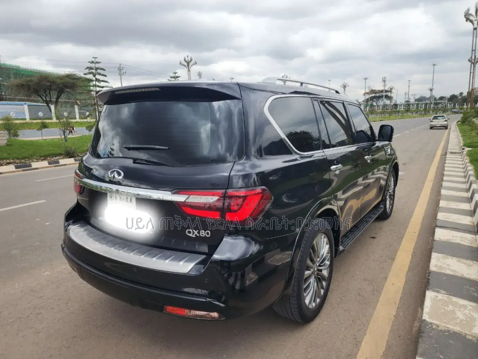 Infiniti QX80 2021 Matt Black