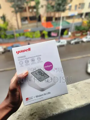 Photo - Yuwell Ye660d Blood Pressuer Monitor麵大blood Pressure Monitor Medical